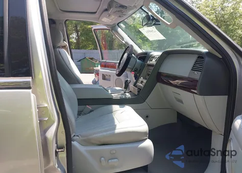 2006 Lincoln Navigator Luxury/Ultimate z USA, uszkodzony, nr VIN 5LMFU28576LJ28567